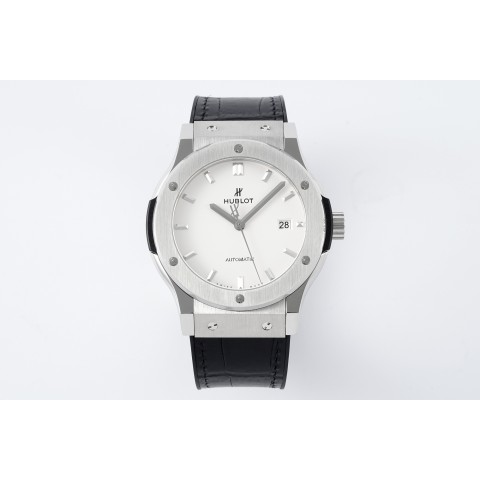 위블로 HUBLOT 클래식 퓨전 티타늄 42mm