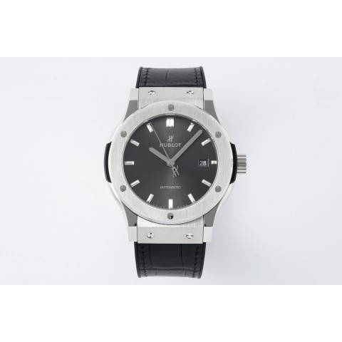 위블로 HUBLOT 클래식 퓨전 티타늄 42 그레이