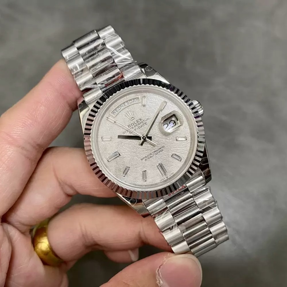 롤렉스 데이데이트 운석 다이얼 40mm m228236 Rolex Daydate